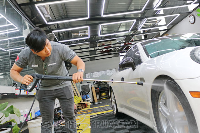 chọn tiệm rửa xe ô tô tại hải dương
