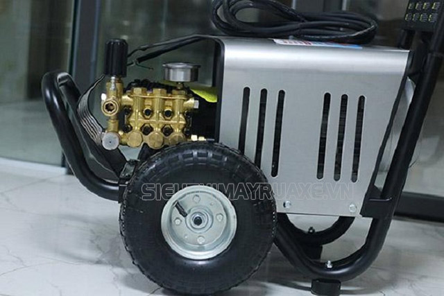 đơn vị bán máy rửa xe quận 7
