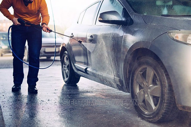 lực phun máy rửa xe amax gold