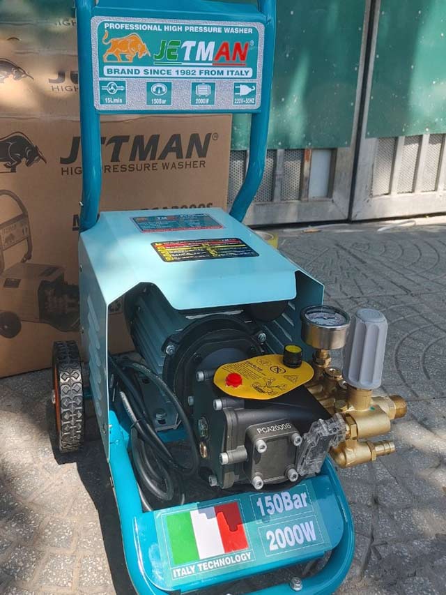 mẫu máy rửa xe jetman