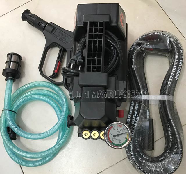 máy rửa xe jeeplus f8