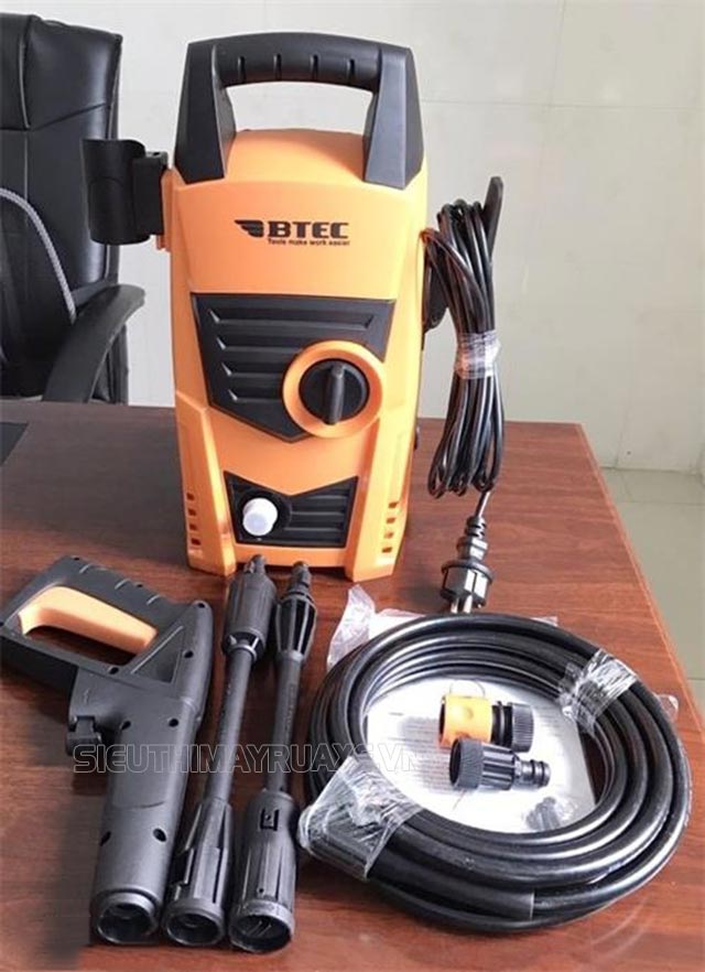 Model máy rửa xe Btec BT526