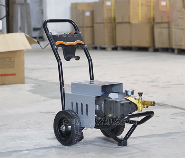 Máy rửa xe cao áp 1 pha Palada PD 80/2.2 đang bán chạy
