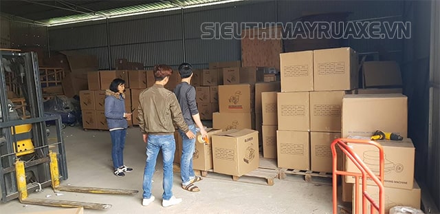 máy rửa xe cao áp giá rẻ