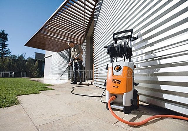 máy rửa xe của đức Stihl