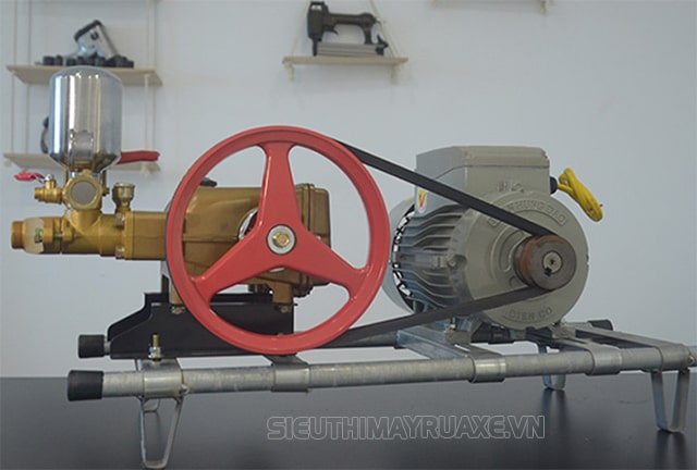 máy rửa xe dây đai 2hp JM0322