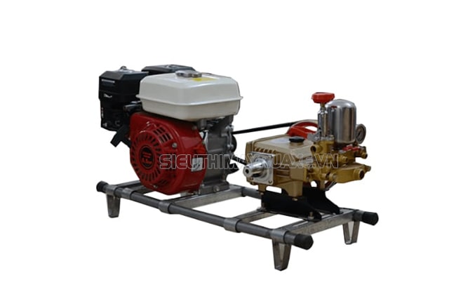 máy rửa xe dây đai chạy xăng 6.5 HP