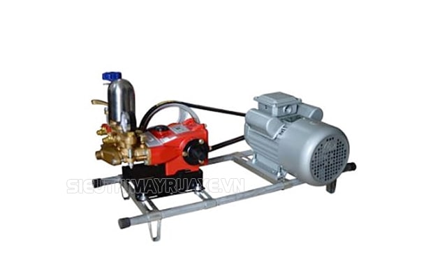 máy rửa xe dây đai Đài Loan LS22