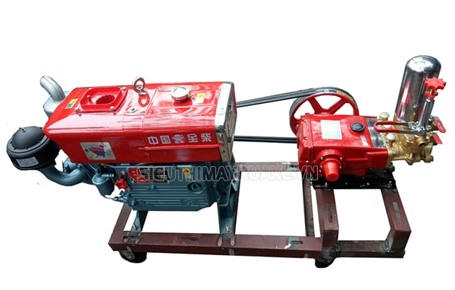 máy rửa xe dây đai đầu nổ Diesel 120/7.5KW