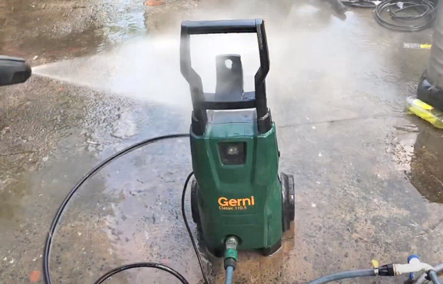 Máy rửa xe Gerni 110.5