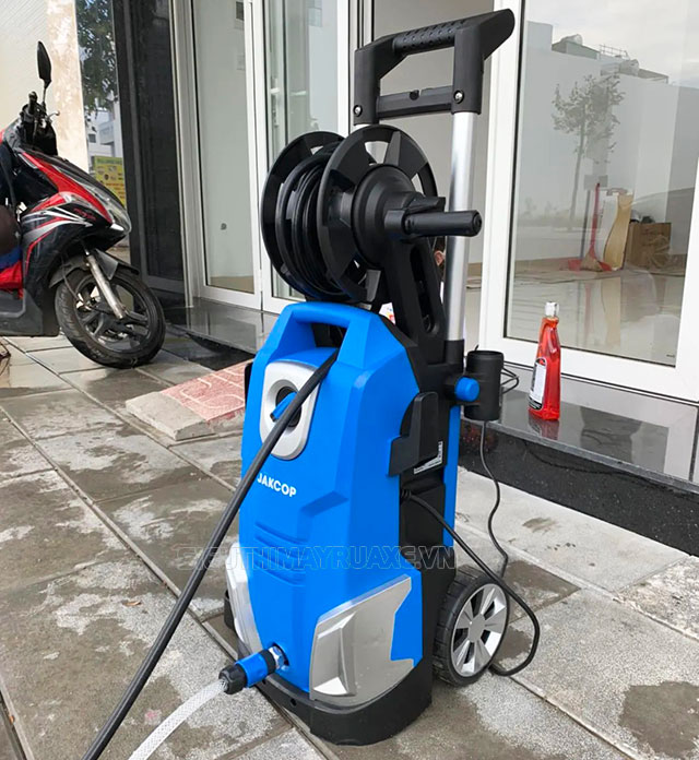 máy rửa xe gia đình jakcop