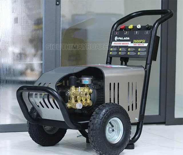máy rửa xe gia lai palada
