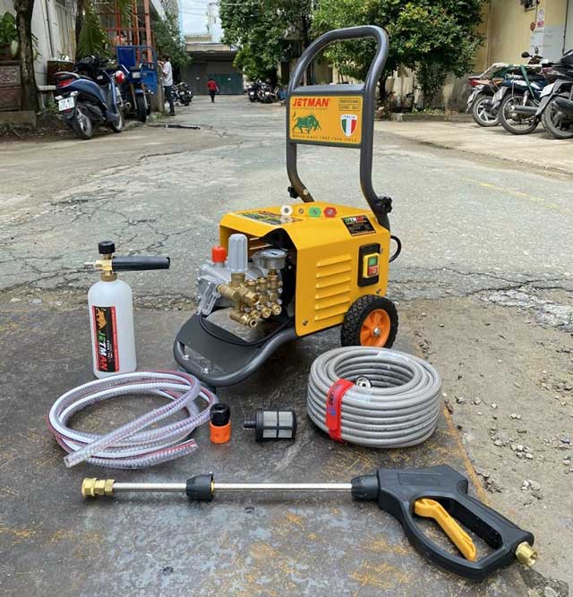 máy rửa xe jetman 2000s