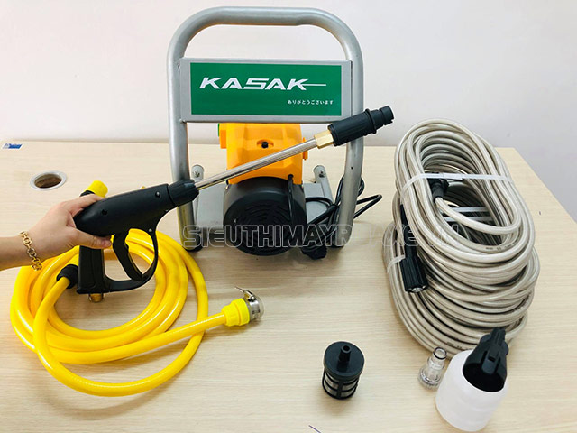 máy rửa xe kasaki nhật bản