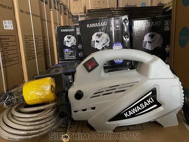 máy rửa xe kawasaki 1900w giá bao nhiêu