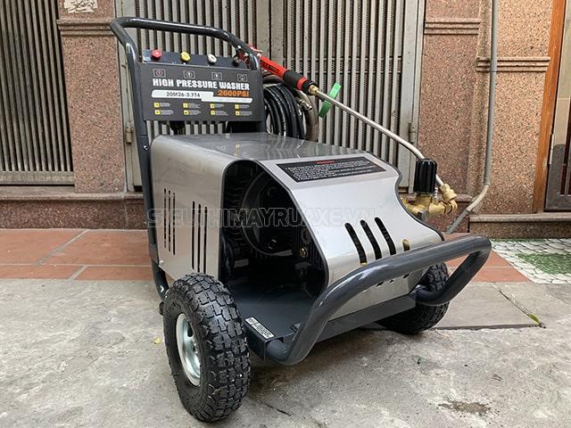 Máy rửa xe Lucky 2600PSI