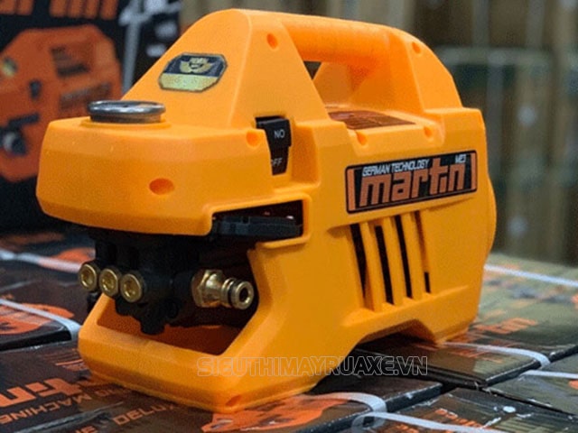 máy rửa xe martin nhỏ gọn