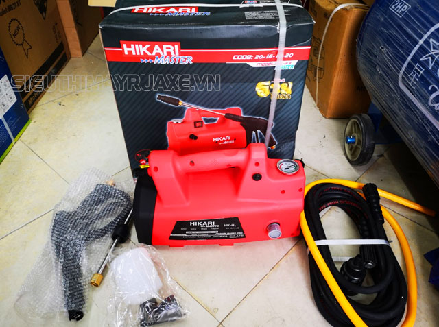 máy rửa xe mini hikari