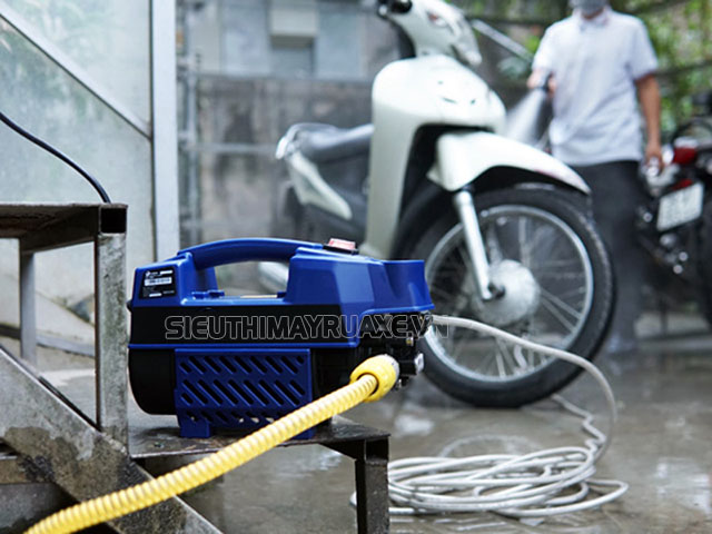 máy rửa xe mini motor cảm ứng từ