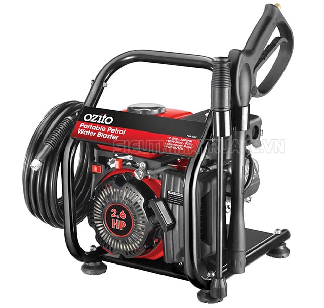 máy rửa xe ozito 2200w