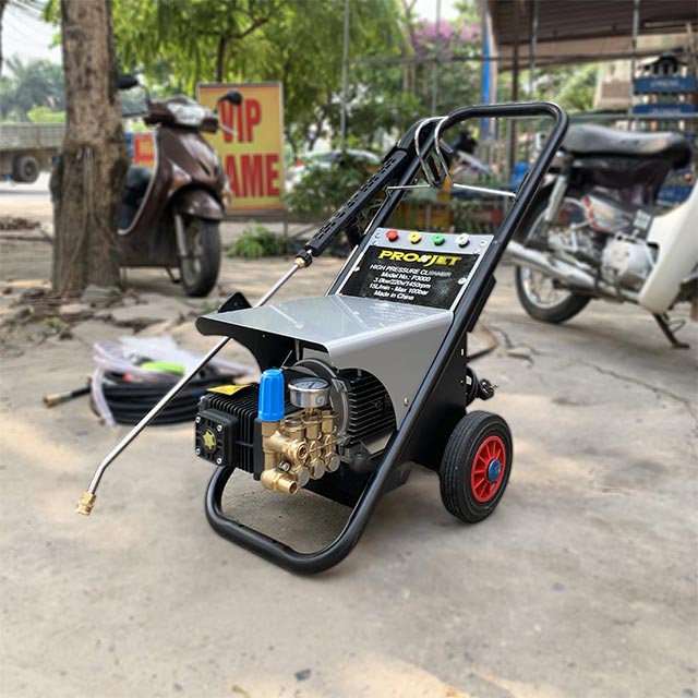 máy rửa xe projet 3kw
