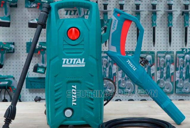 máy rửa xe total 2000w