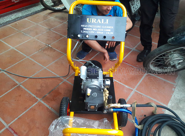 Máy rửa xe cao áp Urali AR U22-1408
