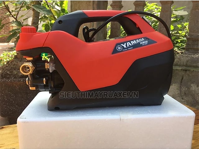 máy rửa xe yamaha chính hãng