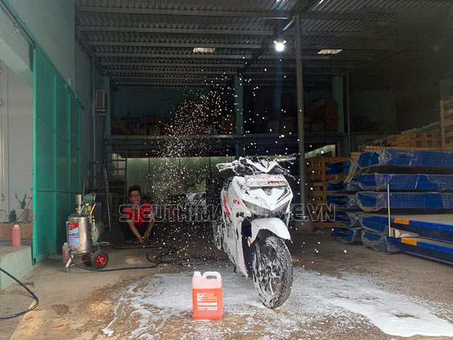 mở tiệm rửa xe