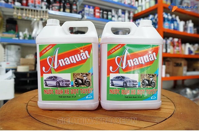 nước rửa xe anaquat chuyên dụng