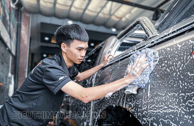 rửa xe ô tô tại hải dương chuyên nghiệp