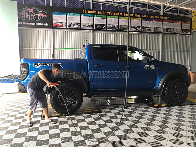 rửa xe phú yên