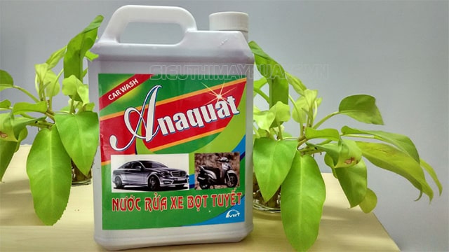 sử dụng nước rửa xe anaquat