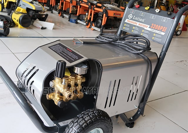 thiết kế máy rửa xe chuyên dụng LUTIAN 20M32- 5.5KW