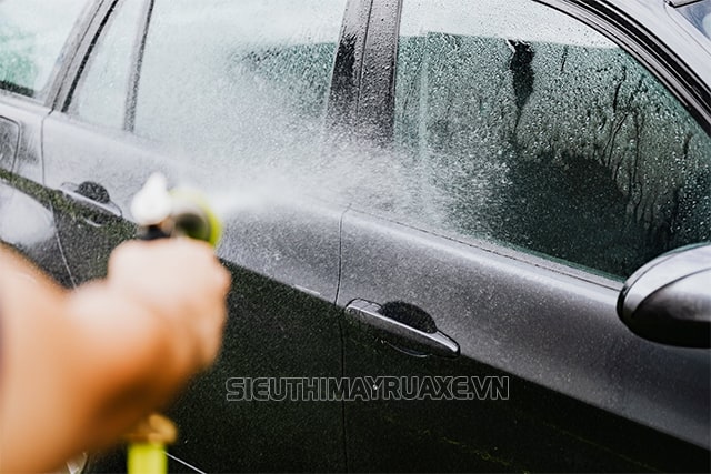 tiệm rửa xe hải phòng