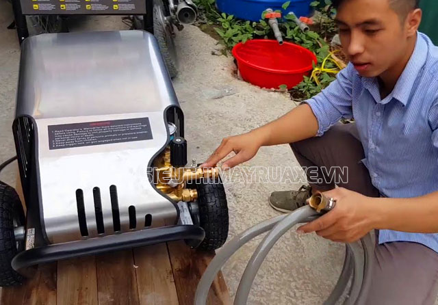 vòi phun máy rửa xe palada