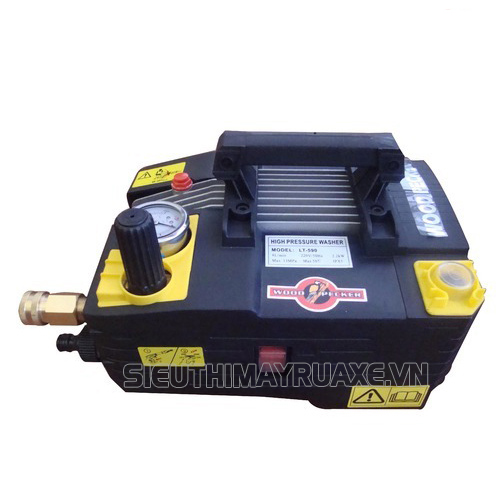 Máy rửa xe tăng áp mini gia đình LT 590